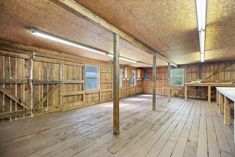 Listing Image 52