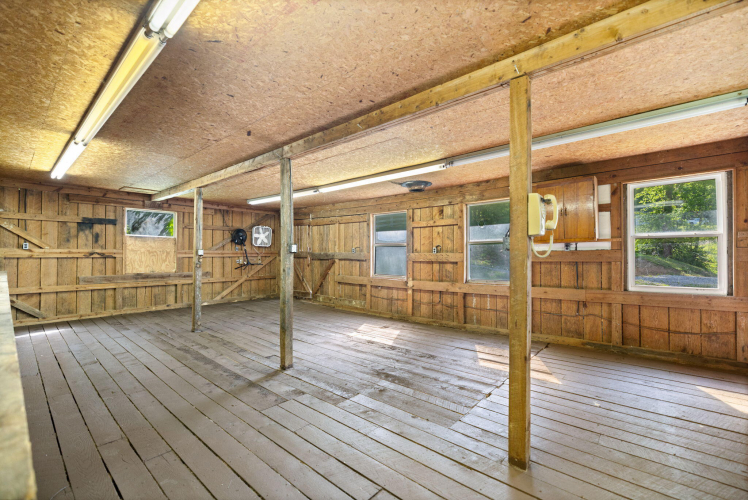 Listing Image 53