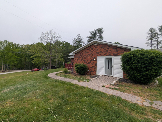 Listing Image 14