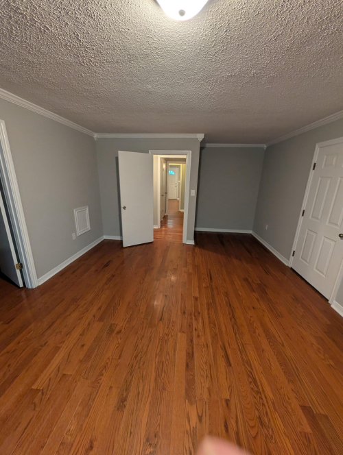 Listing Image 42