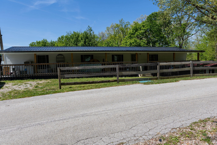 Listing Image 50