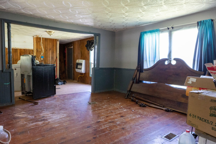Listing Image 52