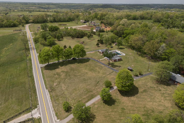 Listing Image 43