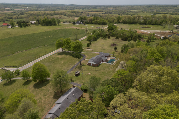 Listing Image 45