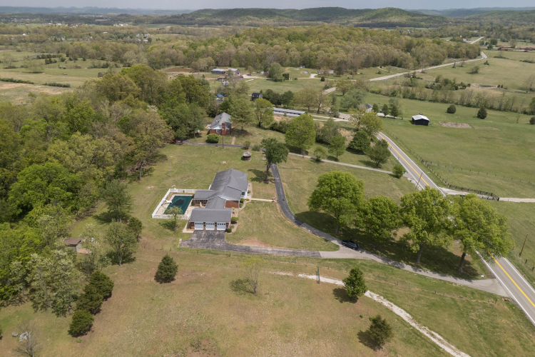 Listing Image 48