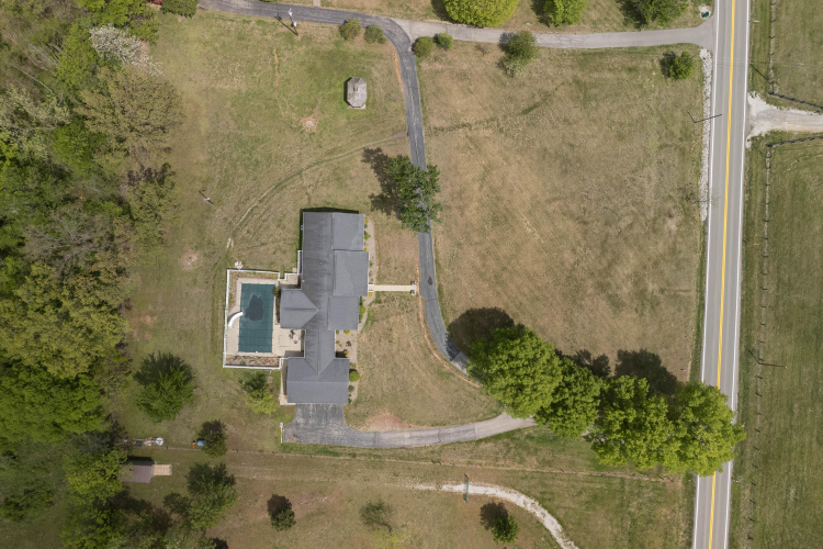 Listing Image 49