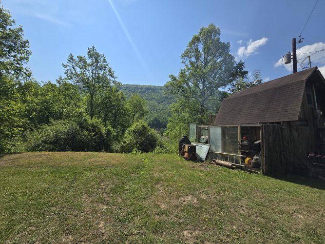 Listing Image 19