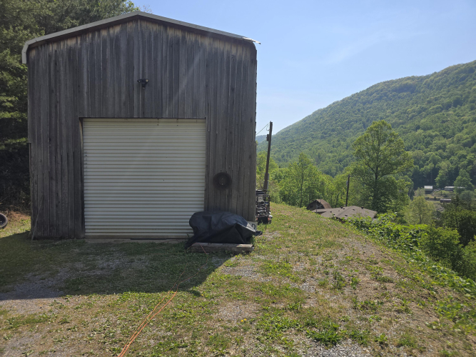 Listing Image 25
