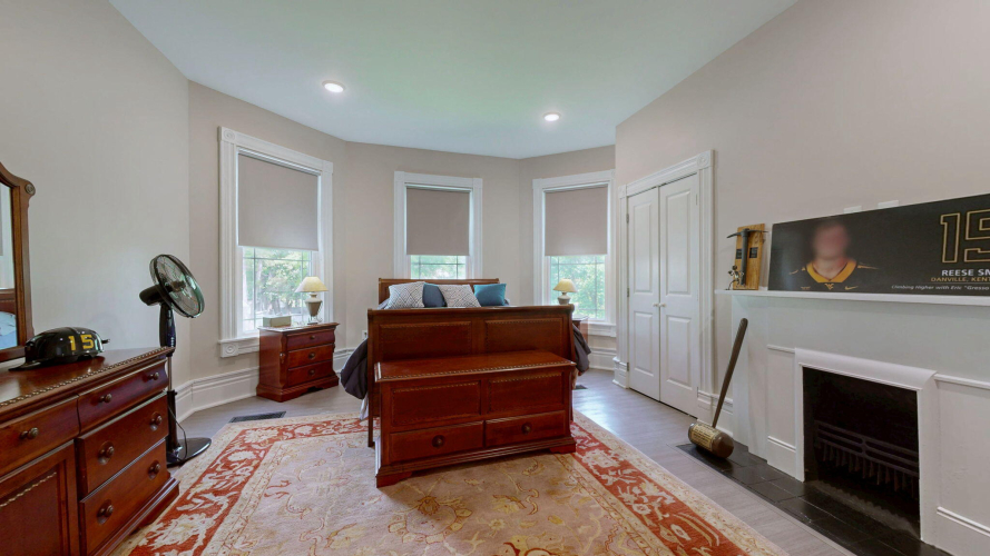 Listing Image 31