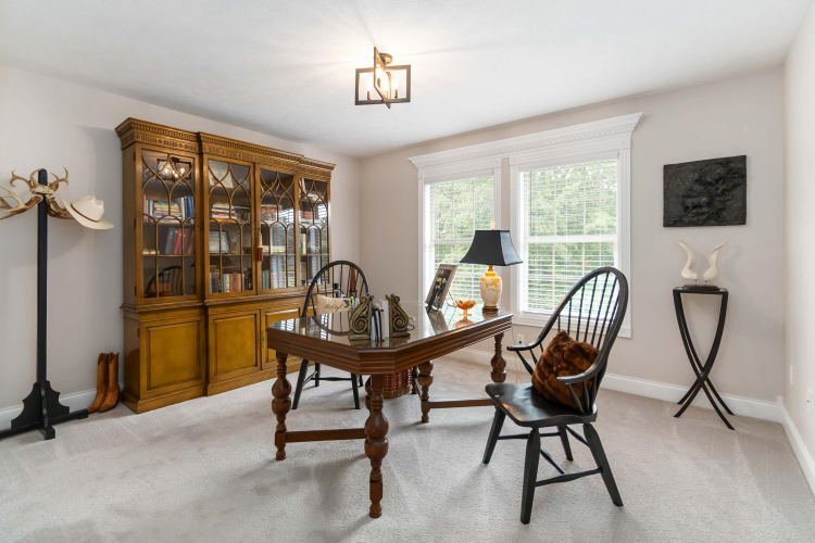 Listing Image 16