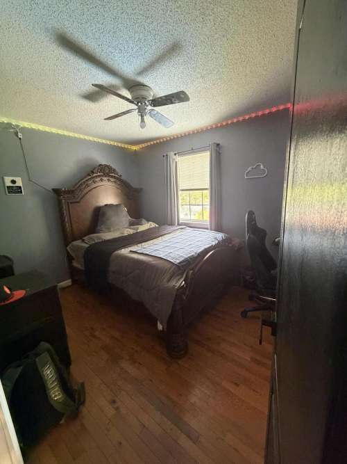 Listing Image 17
