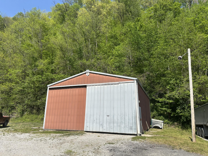 Listing Image 8