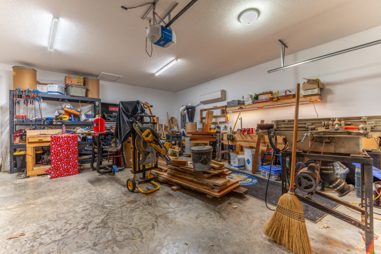 Listing Image 42