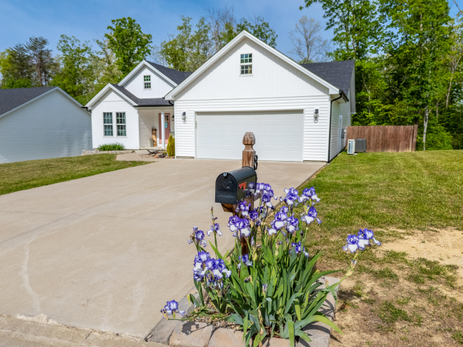 Listing Image 43