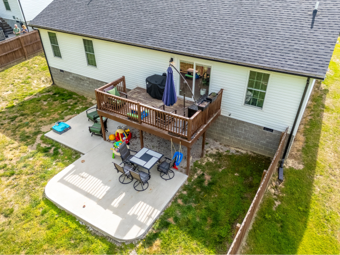 Listing Image 10