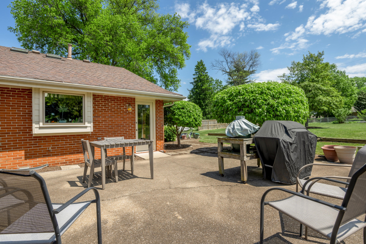 Listing Image 55