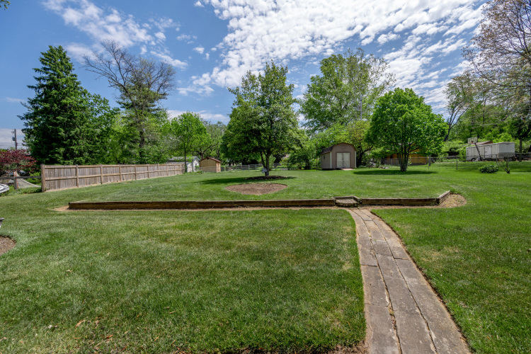 Listing Image 56