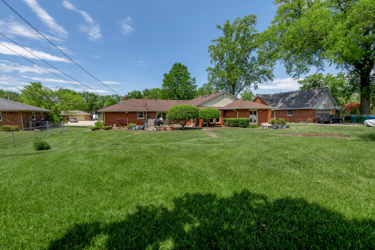 Listing Image 58