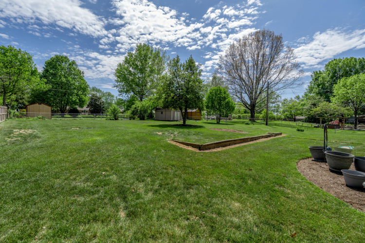 Listing Image 60