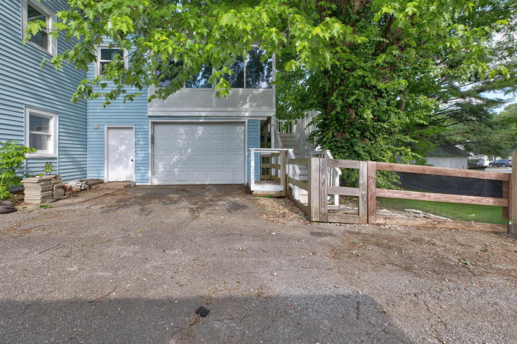Listing Image 41