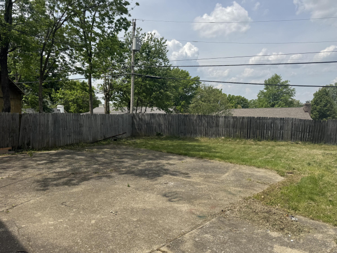 Listing Image 6