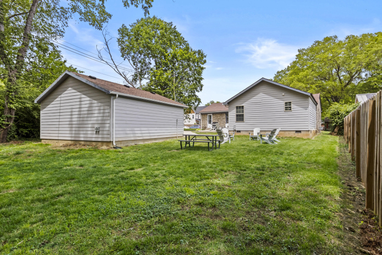 Listing Image 48