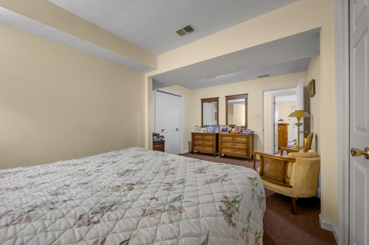 Listing Image 70