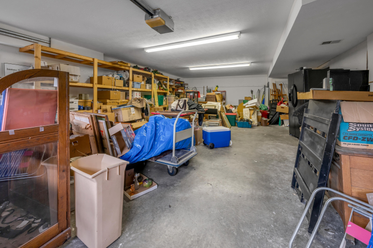 Listing Image 80