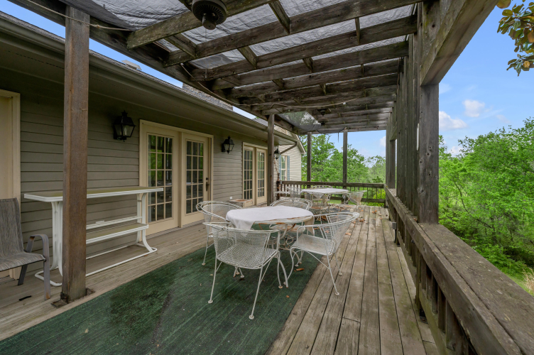 Listing Image 82