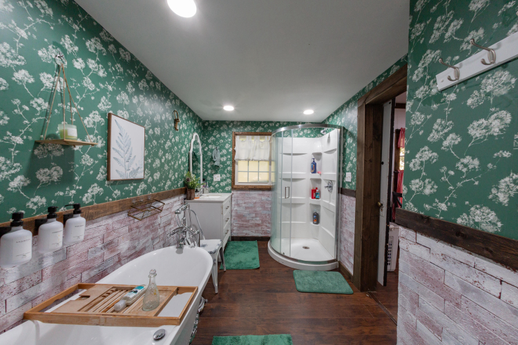 Listing Image 15