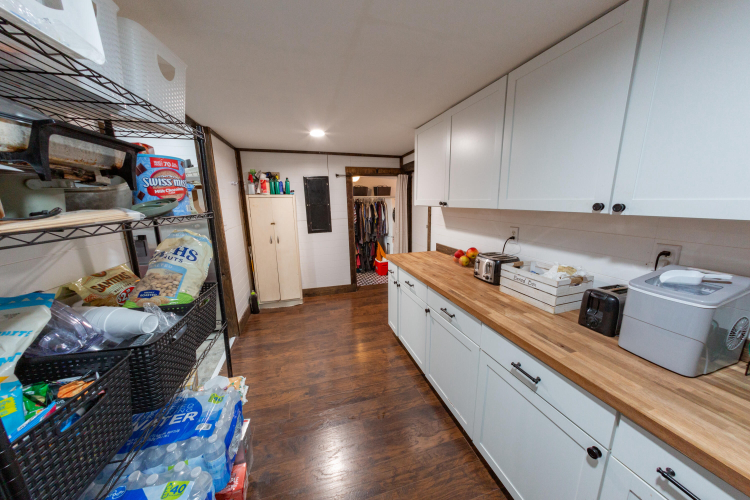 Listing Image 32