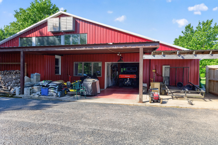 Listing Image 53