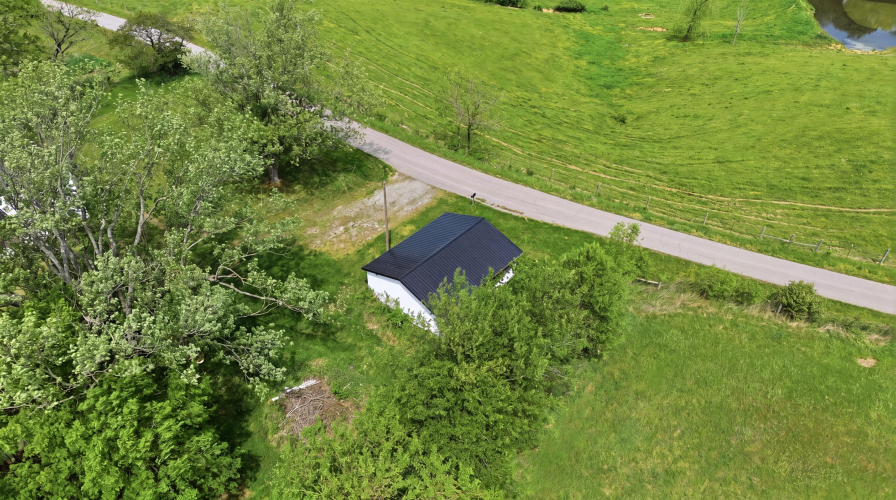 Listing Image 15