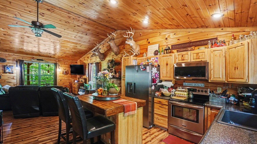 Listing Image 13