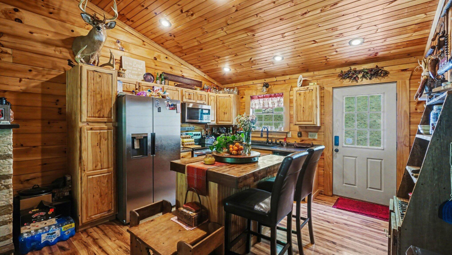 Listing Image 15