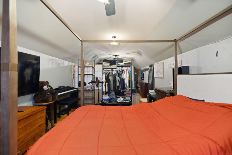 Listing Image 45
