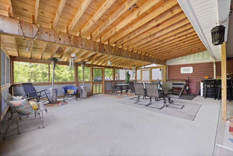 Listing Image 48