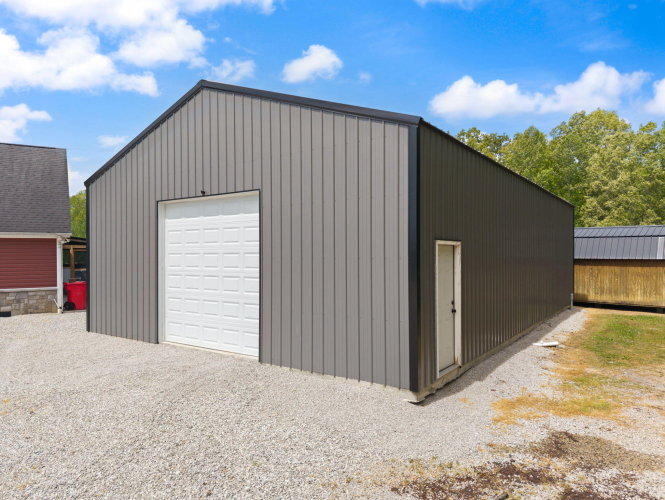 Listing Image 6