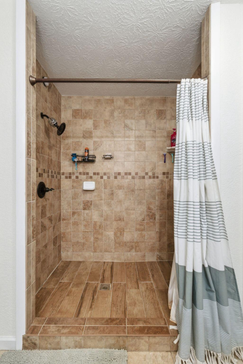 Listing Image 113