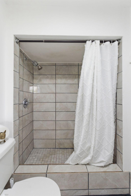 Listing Image 132