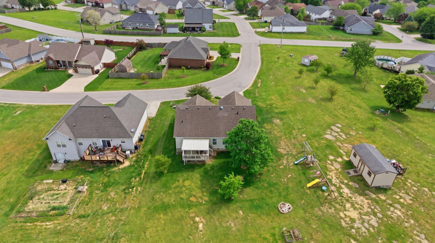 Listing Image 46