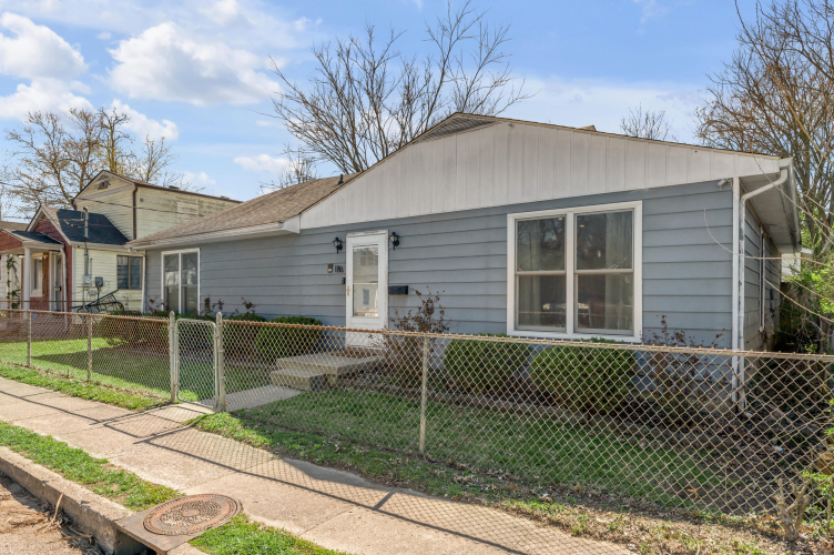 Listing Image 50