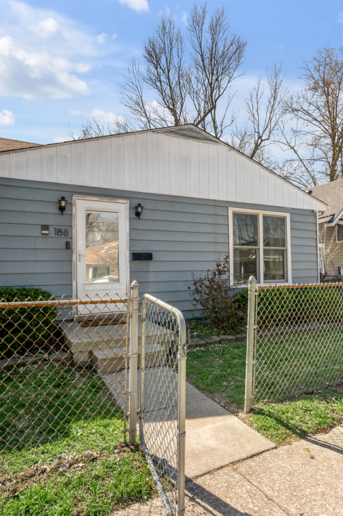 Listing Image 52