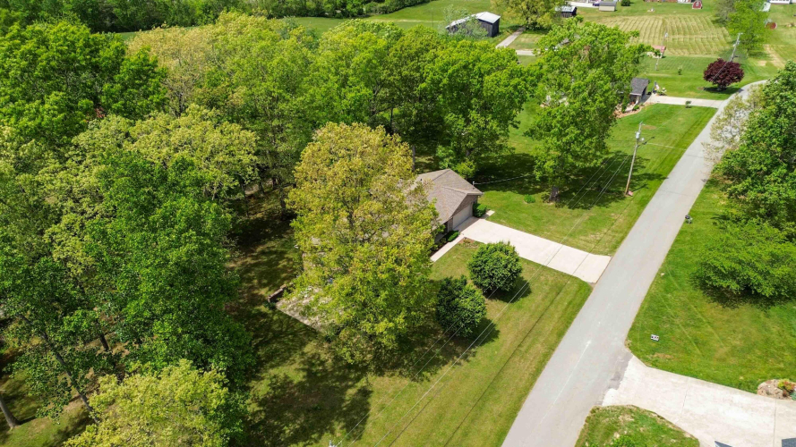 Listing Image 17