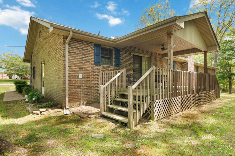 Listing Image 7