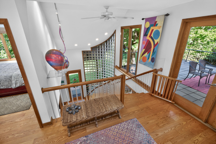 Listing Image 43