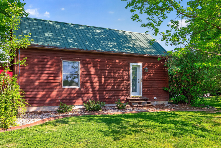 Listing Image 68