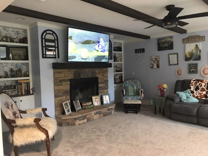 Listing Image 5