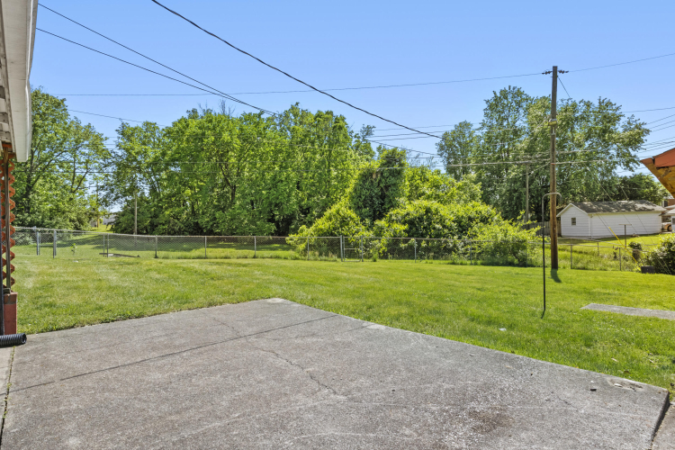 Listing Image 19