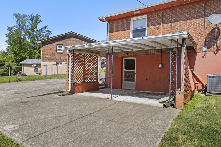 Listing Image 21